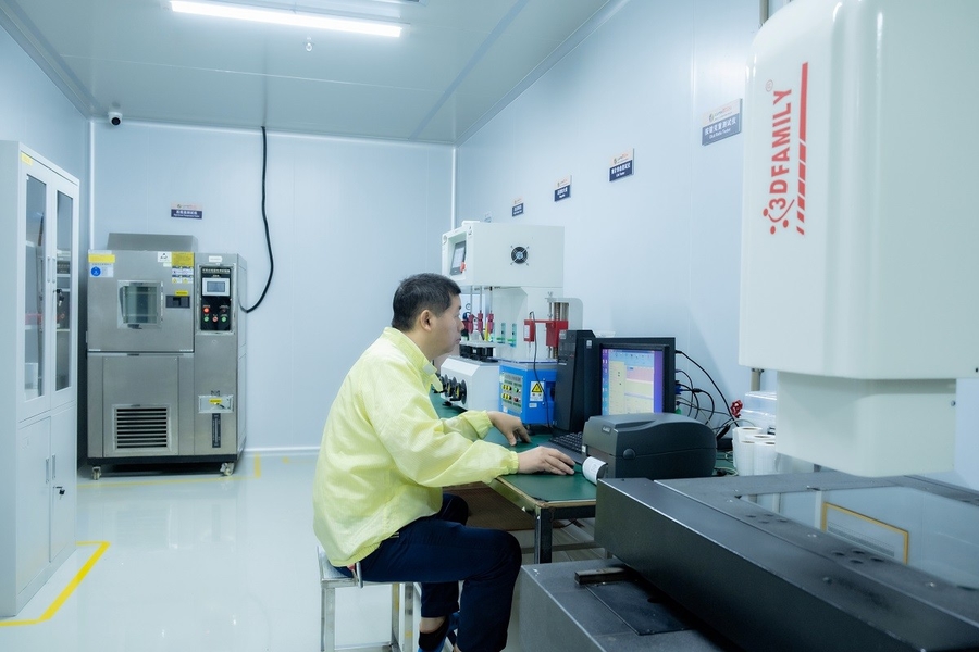 Dongguan Luphi Electronics Technology Co., Ltd. manufacturer production line