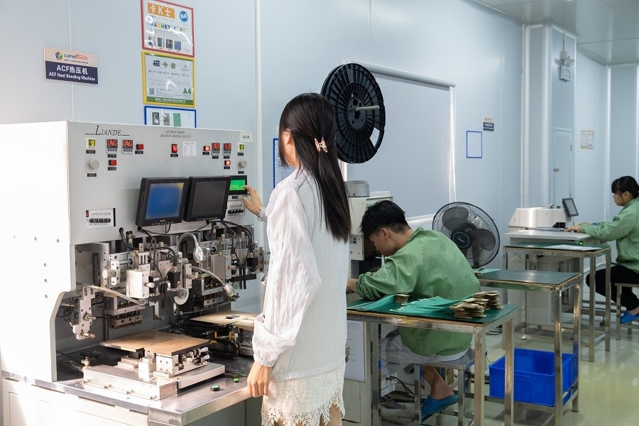 Dongguan Luphi Electronics Technology Co., Ltd. manufacturer production line